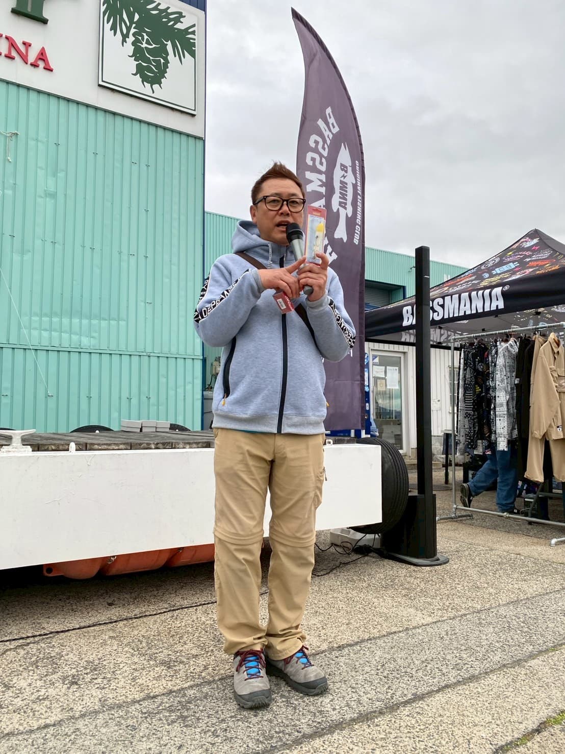 クリックでダウンロードできます